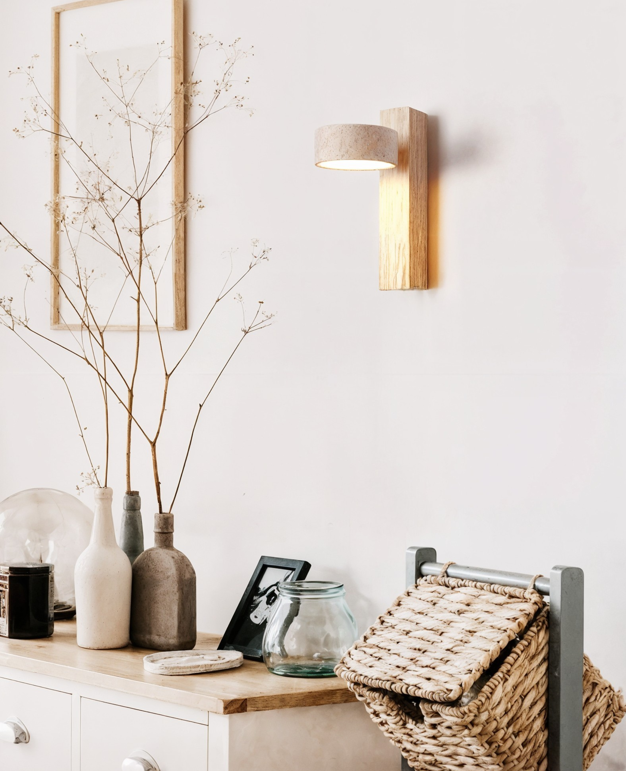 Aeris Home – Travertine Wall Sconce
