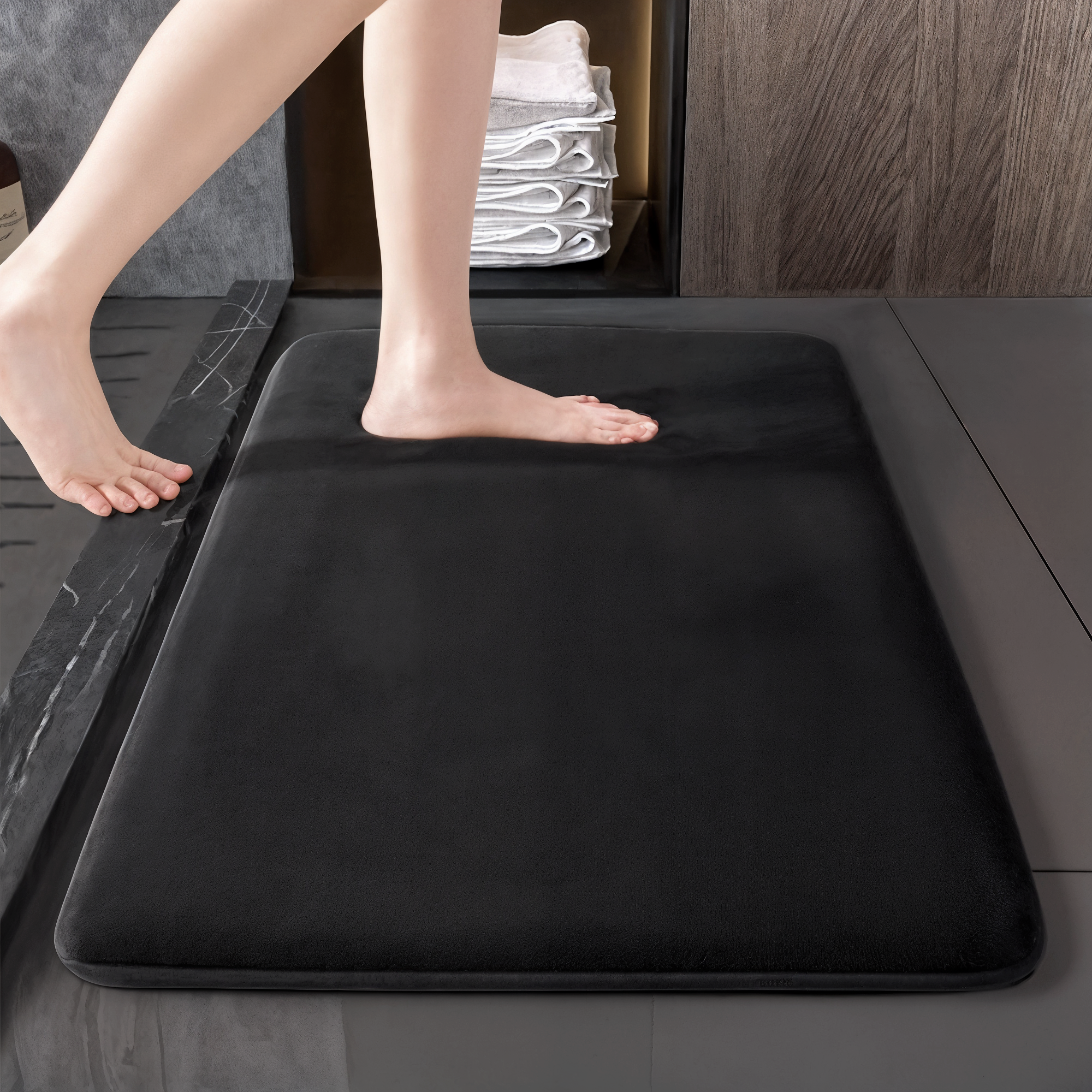 Aeris Home – Plush Memory Bath Mat