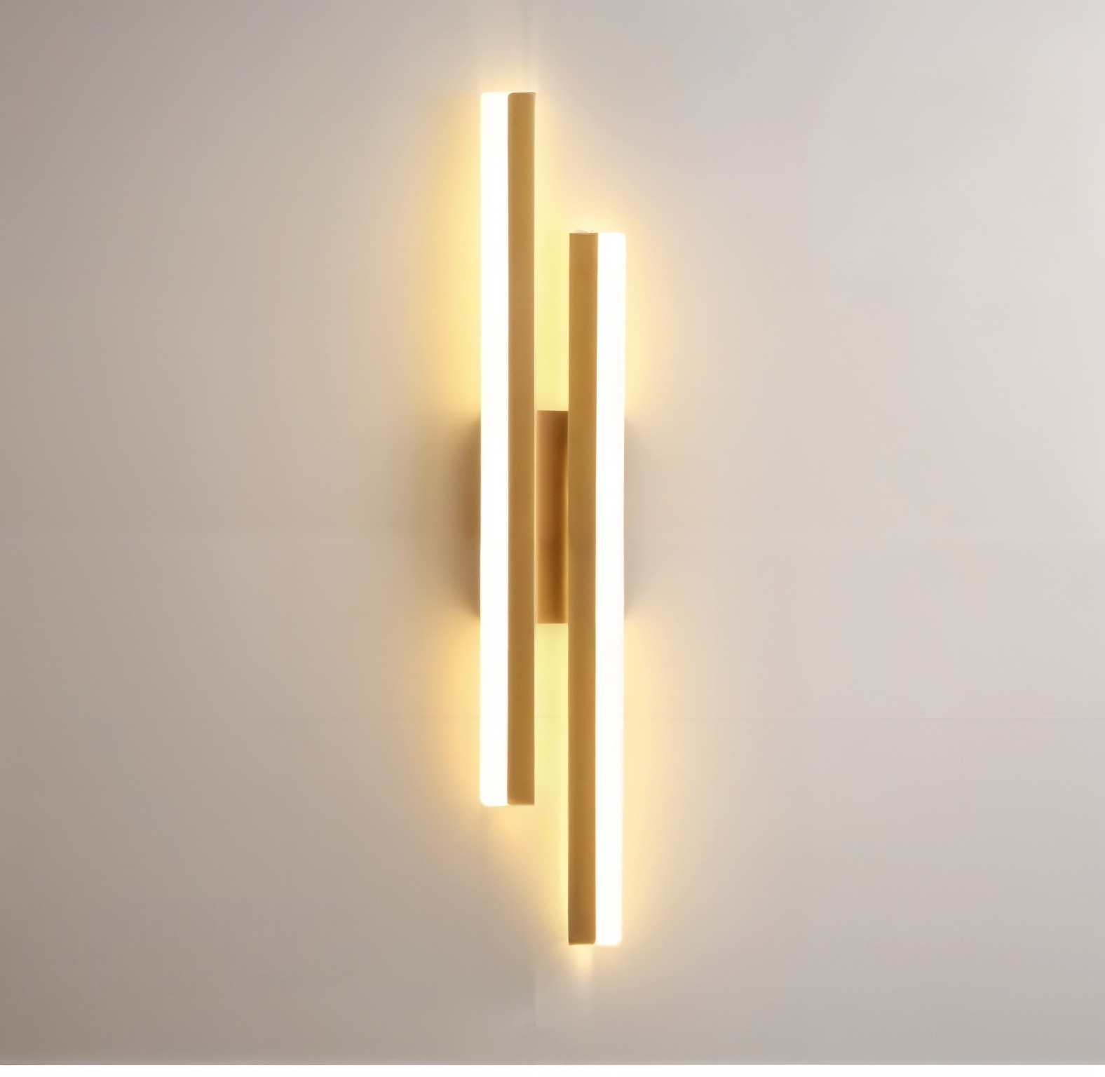 Aeris Home – Ligne Wall Sconce